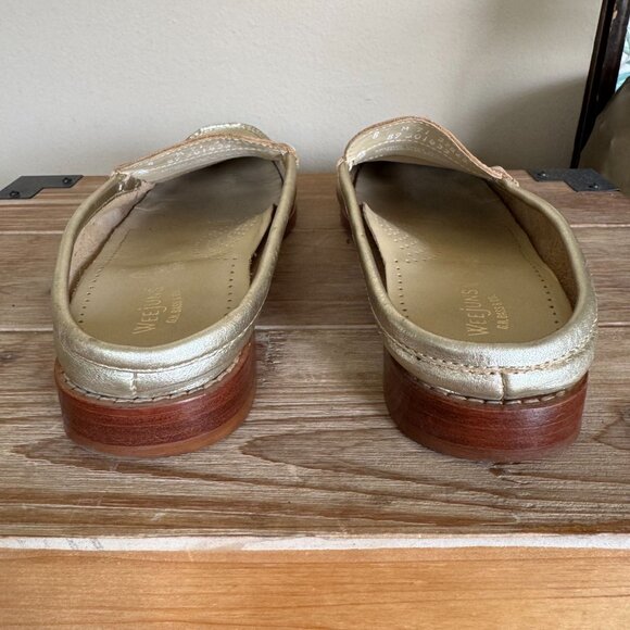 Weejuns by G.H. Bass & Co Metallic Gold Leather Penny Mule Loafer Size 8 - Picture 9 of 13